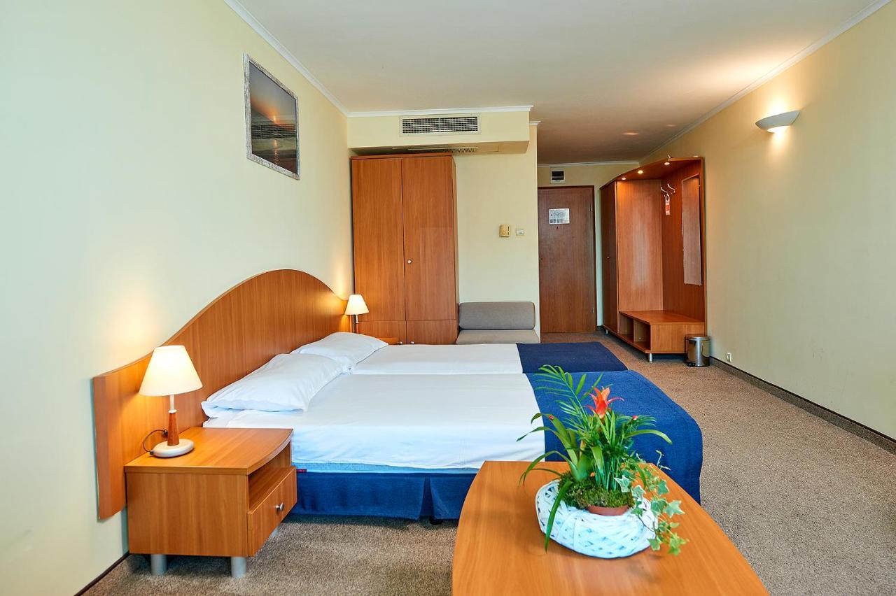 Sentido Bellevue Beach Hotel Pantai Sunny Luaran gambar